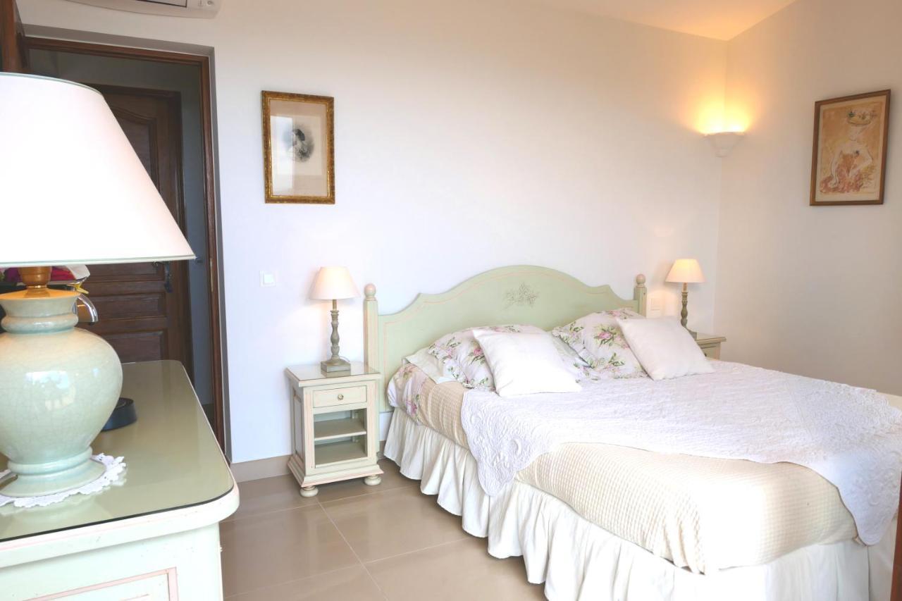 La Bastide Des Pins Bed and Breakfast Vence Εξωτερικό φωτογραφία